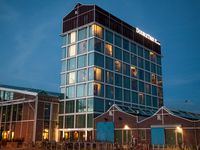 Doubletree-by-hilton-hotel-amsterdam-ndsm-wharf-exterior-spotlisting